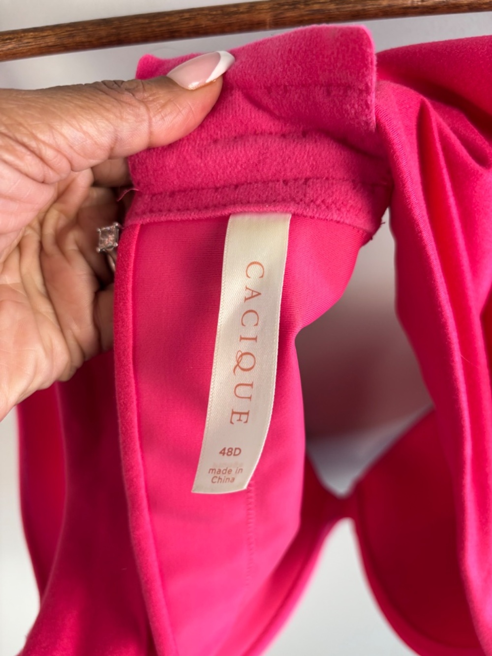 Lane Bryant HOT PINK Back Smoothing Boost Plunge Bra Size 48D - Picture 4 of 4